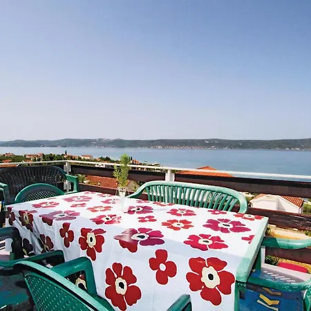 Apartment Stunning In Sv, Petar With Wifi *
